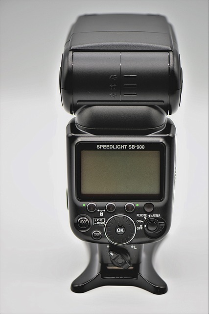 External Flash Units for Medium Format Cameras